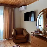 Garden Guni Villa